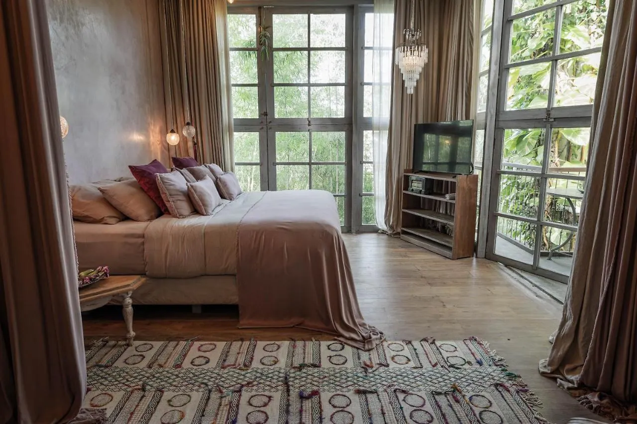База отдыха Balquisse Heritage Hotel Джимбаран