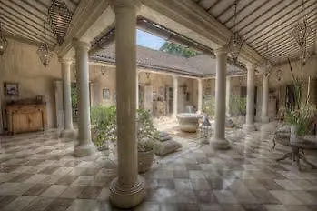 База отдыха Balquisse Heritage Hotel Джимбаран